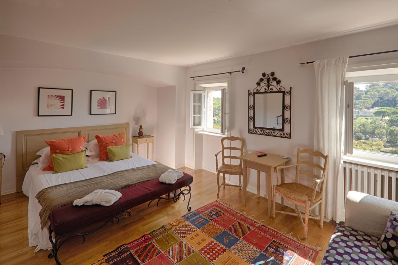 Hotel Le Manoir De L'etang Mougins